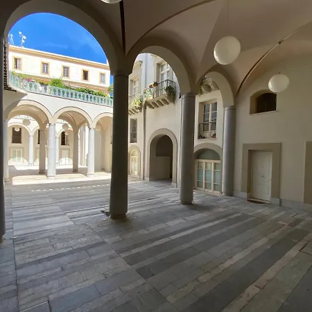 One 4* Palermo