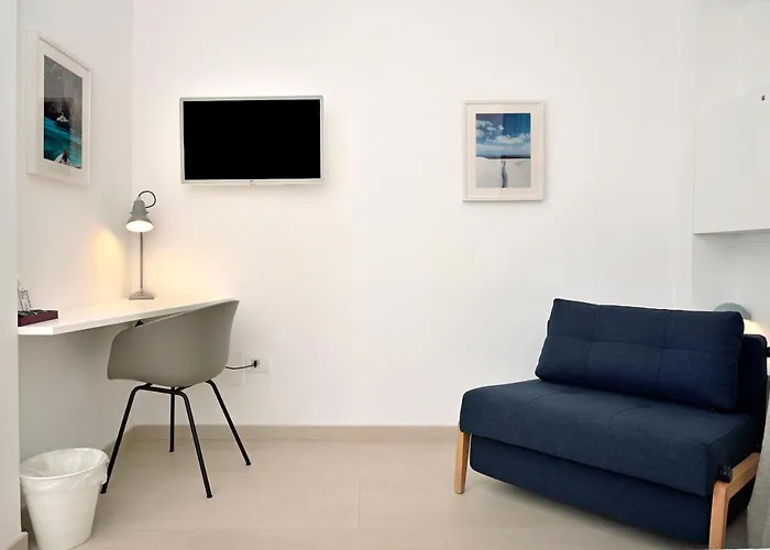 Guest house One