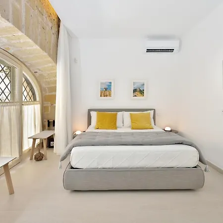 Casa de hóspedes One 4*